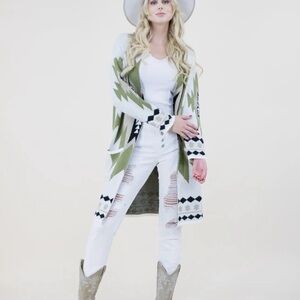 Stylish Green and Black Women's Cardigan